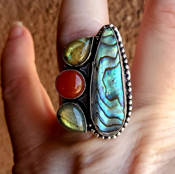 New Abalone Shell, Carnelian & Labradorite 925 Silver Ring. - Picture 3 of 16